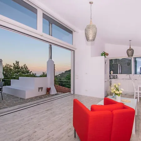Dream View Loft Apartment
