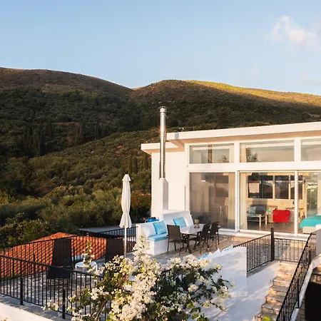 Dream View Loft Apartment
